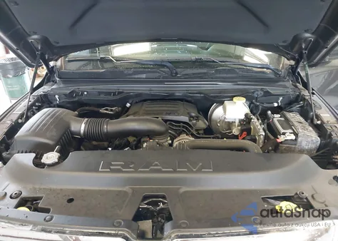 2020 Ram 1500 Big Horn/Lone Star z USA, uszkodzony, nr VIN 1C6SRFBT4LN345748